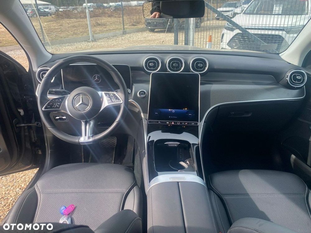 Mercedes-Benz GLC - 6