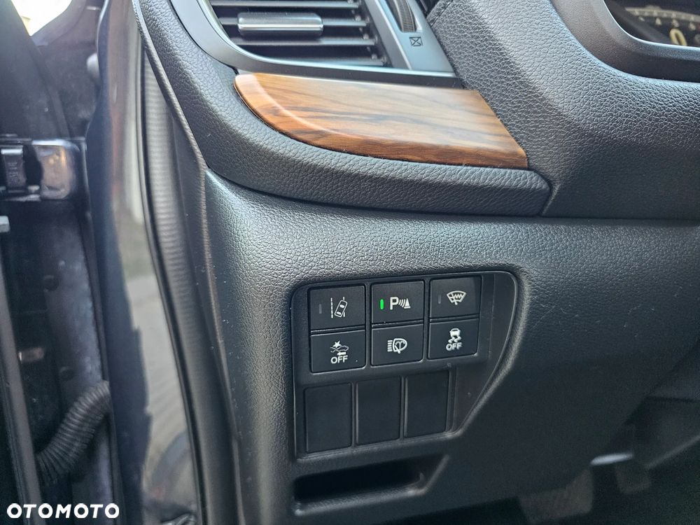 Honda CR-V 1.5 Lifestyle (Honda Connect+) CVT - 21