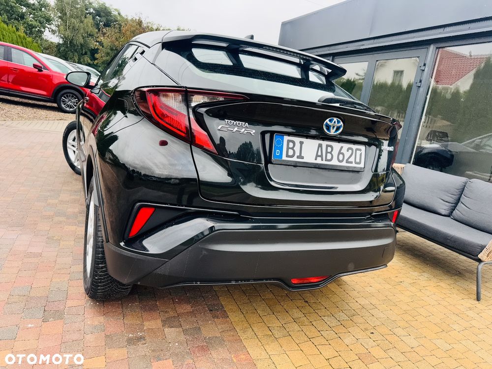 Toyota C-HR Business-Edition - 25