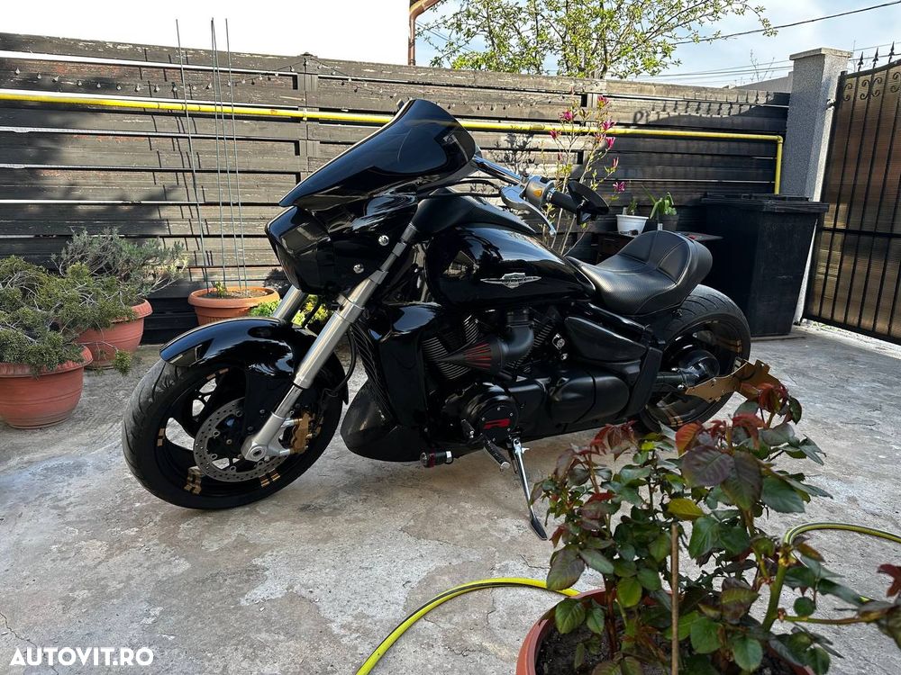 Suzuki Boulevard M109R - 9