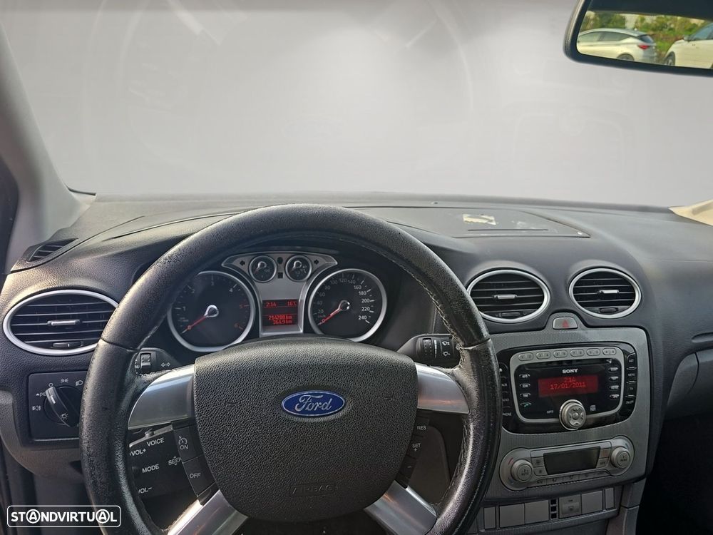 Ford Focus SW 1.6 TDCi Titanium - 8