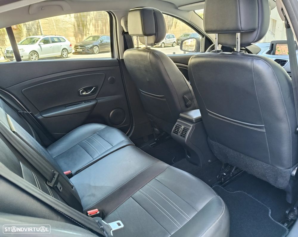 Renault Fluence 1.5 dCi Exclusive - 26