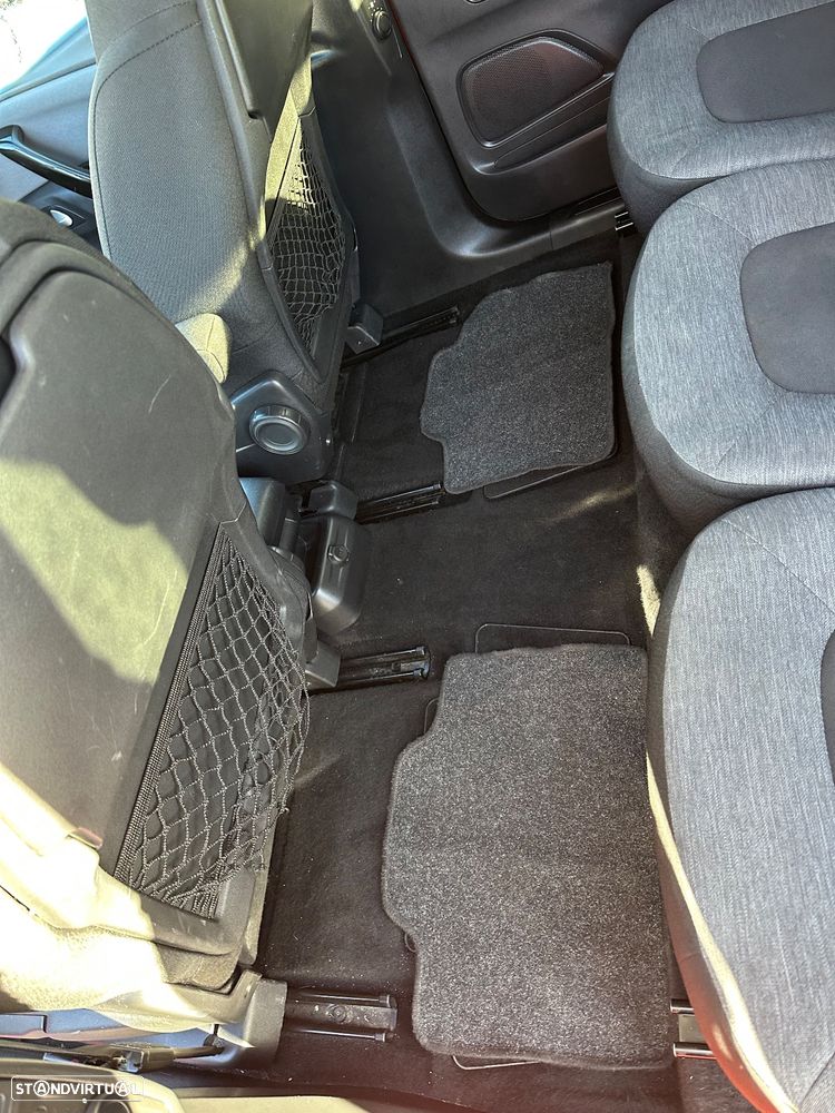 Citroën Grand C4 Spacetourer BlueHDi 130 Stop&Start EAT8 SELECTION - 23