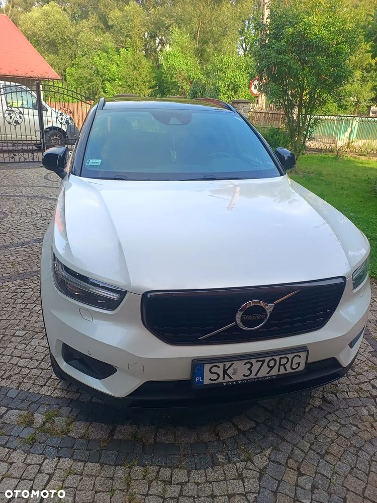 Volvo XC 40 D4 AWD R-Design - 13