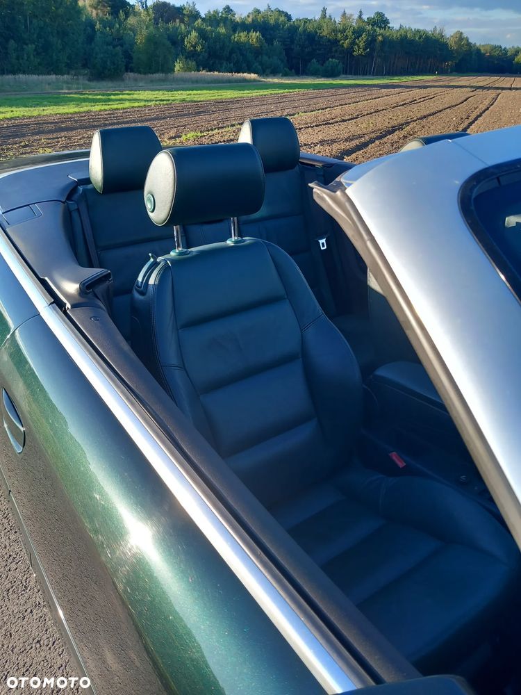Audi A4 Cabrio 2.4 - 23