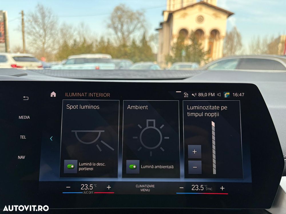 BMW Seria 2 218i AT Luxury Line - 31