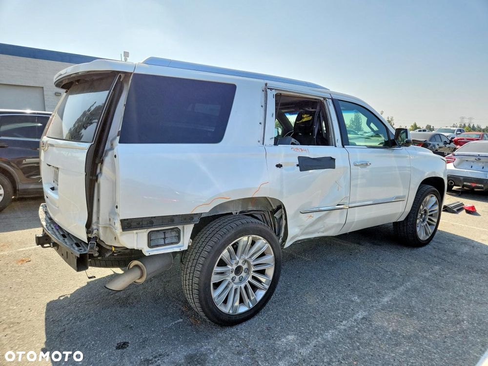 Cadillac Escalade 6.2 V8 Platinum - 4