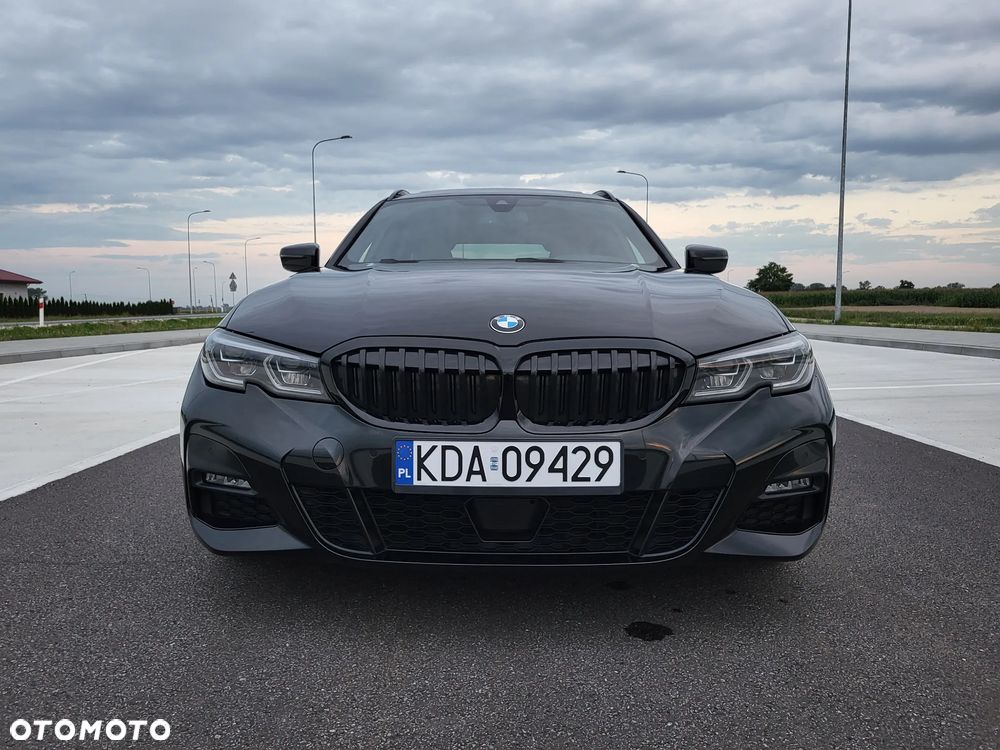 BMW Seria 3 320d Touring xDrive M Sport - 3