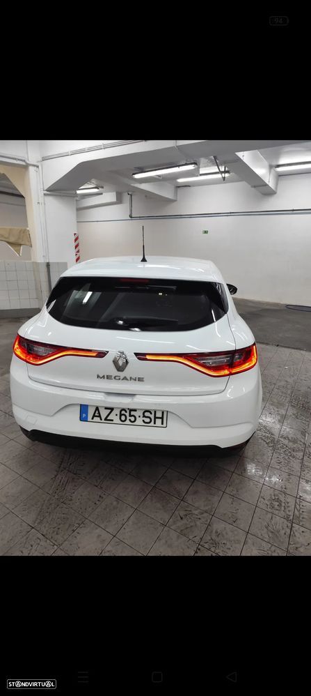 Renault Mégane 1.5 Blue dCi Intens - 12