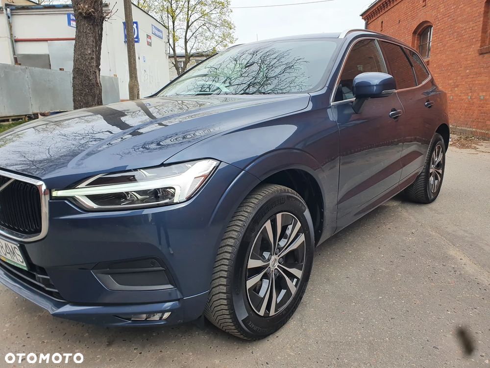 Volvo XC 60 B4 B Geartronic Momentum Pro - 9