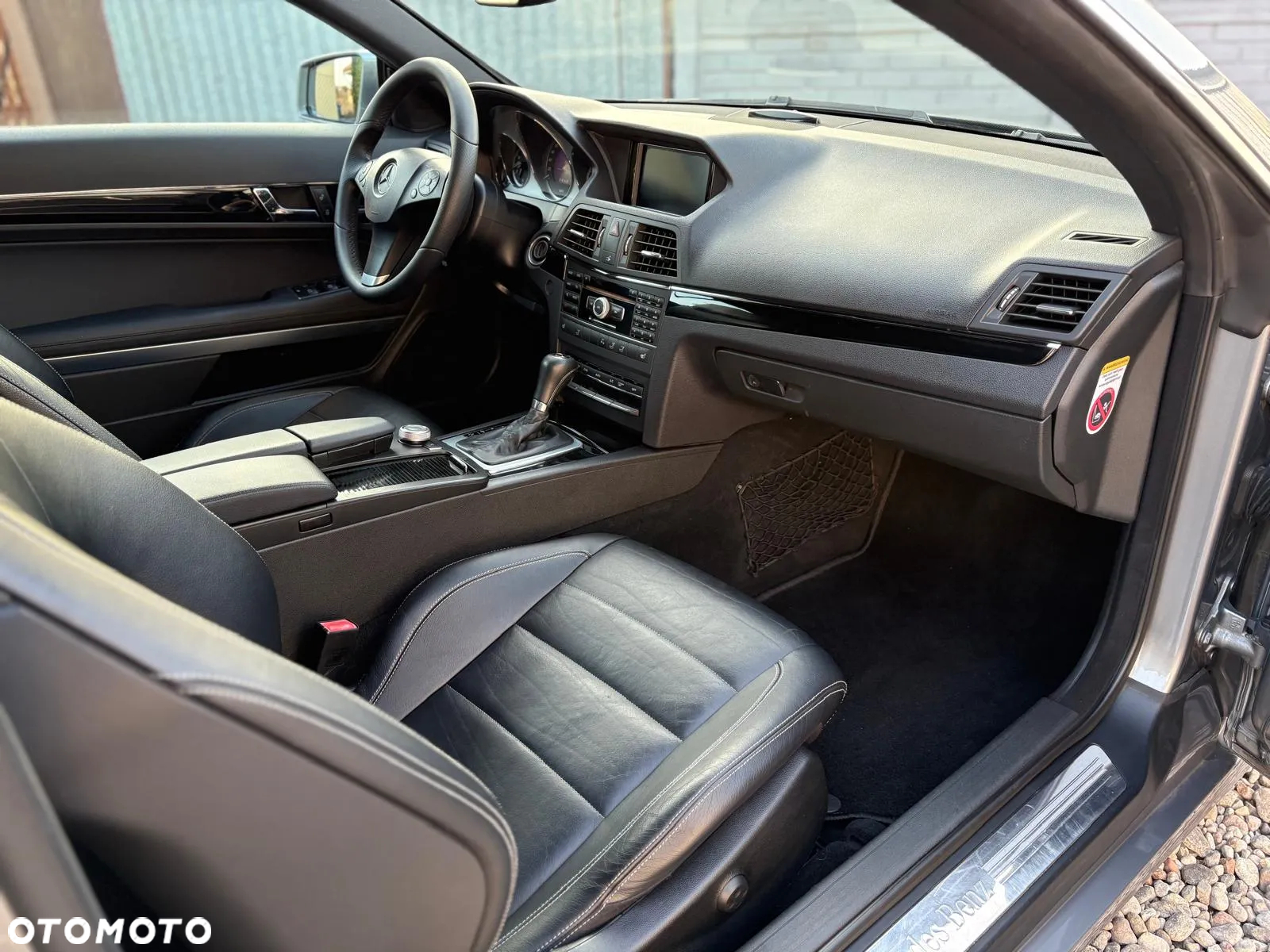 Mercedes-Benz Klasa E 220 CDI Cabrio 7G-TRONIC - 16