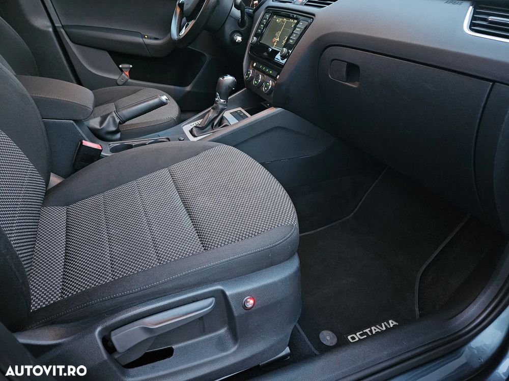Skoda Octavia Combi 1.0 TSI DSG Clever - 10