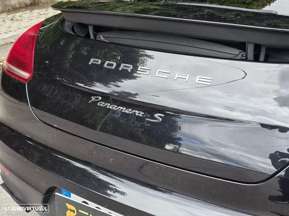 Porsche Panamera S Hybrid - 13