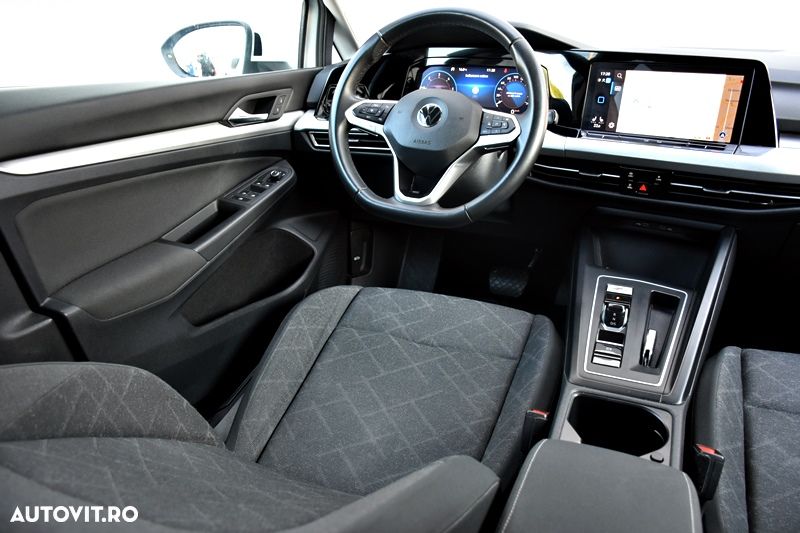 Volkswagen Golf 2.0 TDI SCR DSG Life - 17