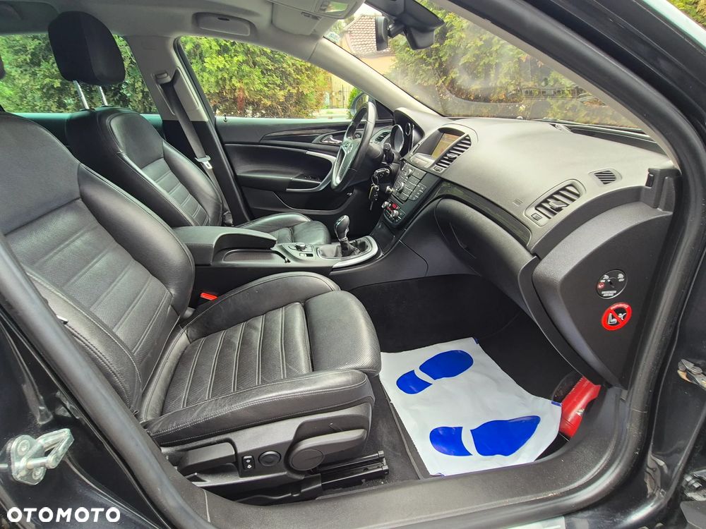 Opel Insignia 1.4 T Cosmo S&S - 32