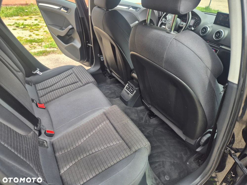 Audi A3 Sportback 2.0 TDI (clean diesel) Ambition - 11