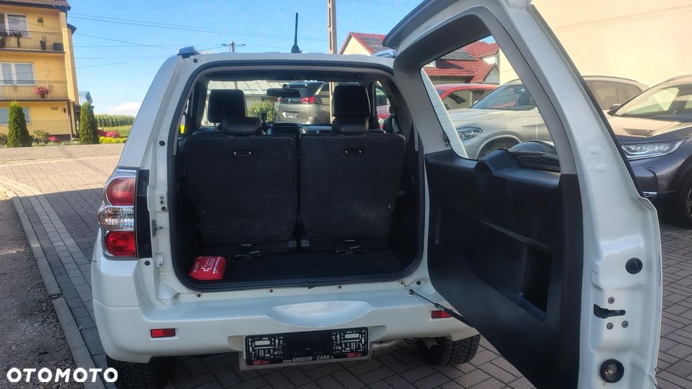 Suzuki Grand Vitara - 12