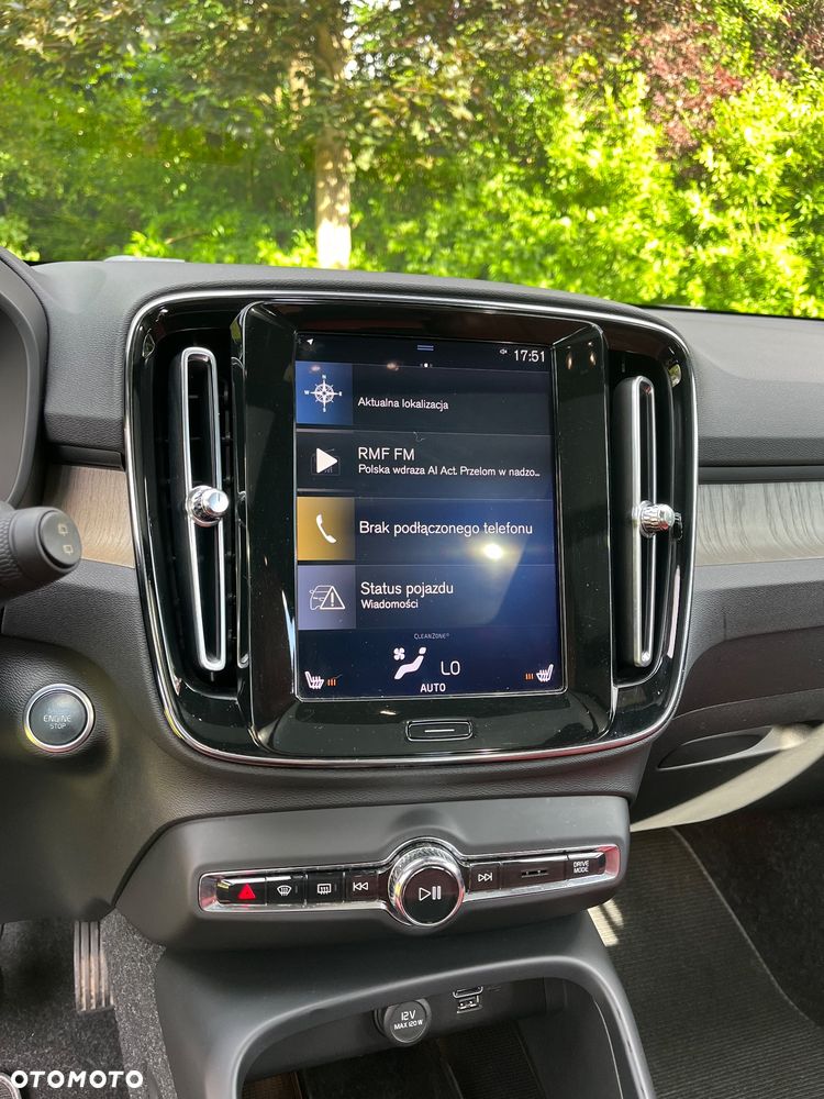 Volvo XC 40 D4 AWD Geartronic Inscription - 25