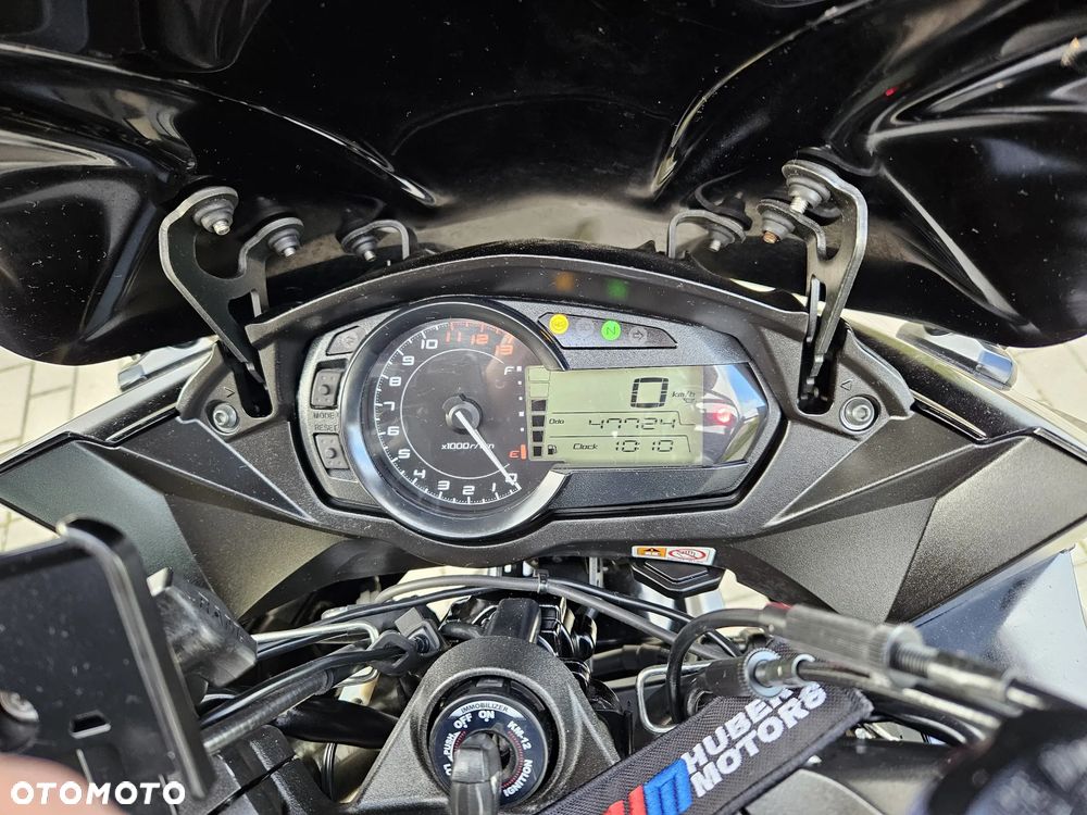 Kawasaki Ninja 1000 SX - 24