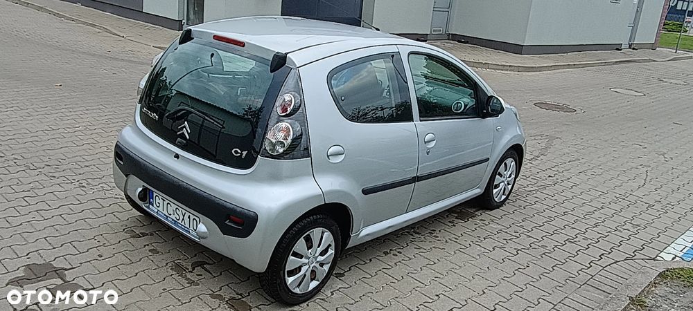 Citroen C1 2010 photo 2