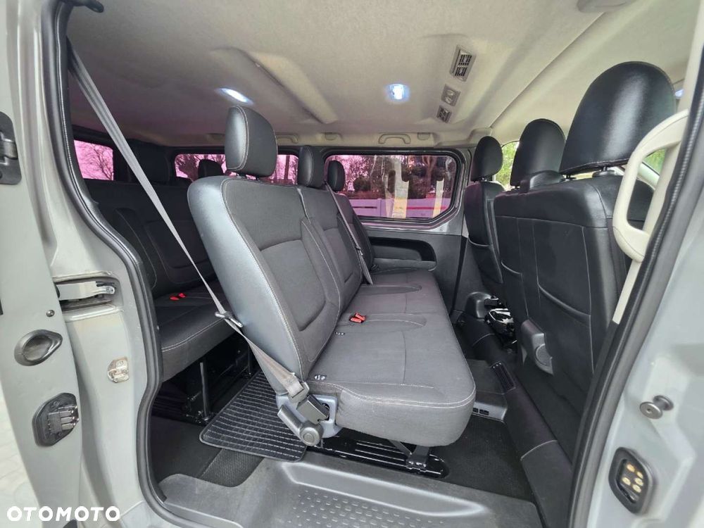 Renault Trafic - 17