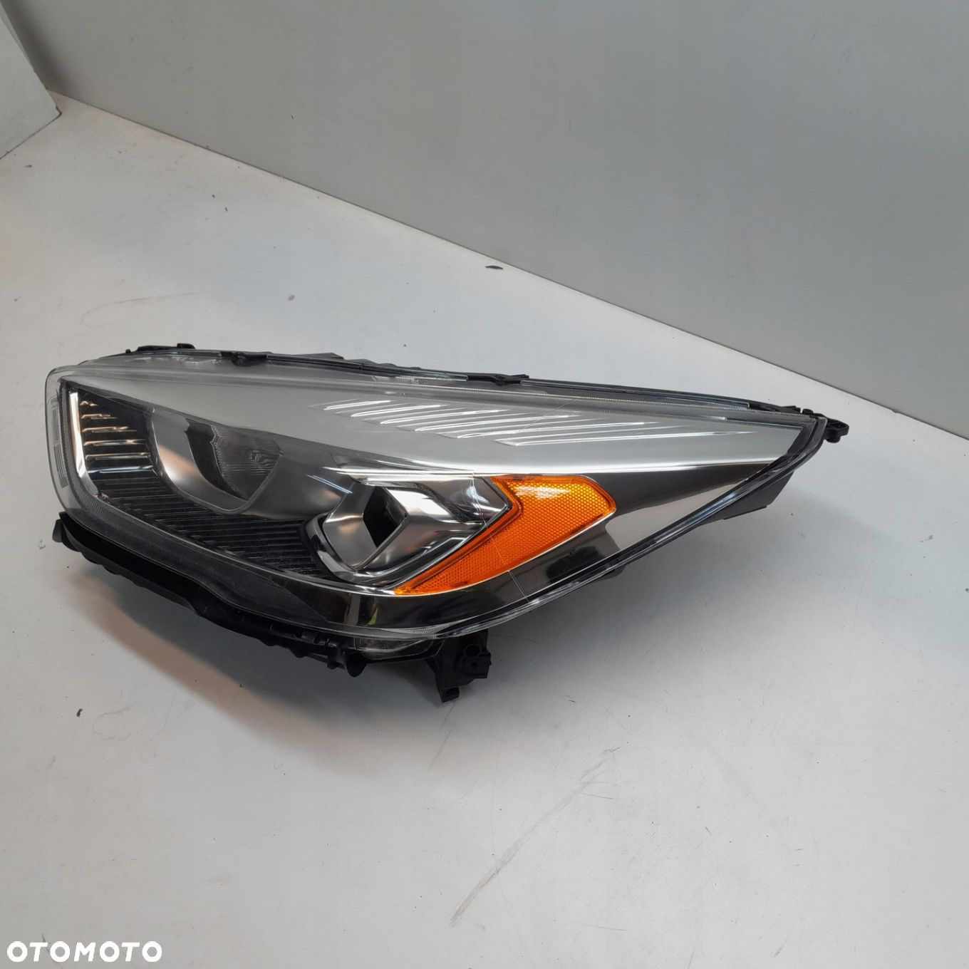 LAMPA LEWA PRZÓD FORD KUGA MK2 LED LIFT GV41-13W030-CF - 3