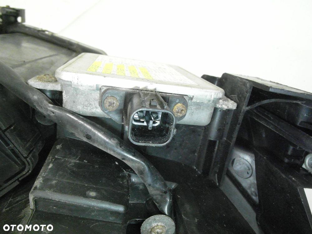LAMPA LEWA PRZEDNIA MAZDA 5 CR19 XENON W3T15671 - 8