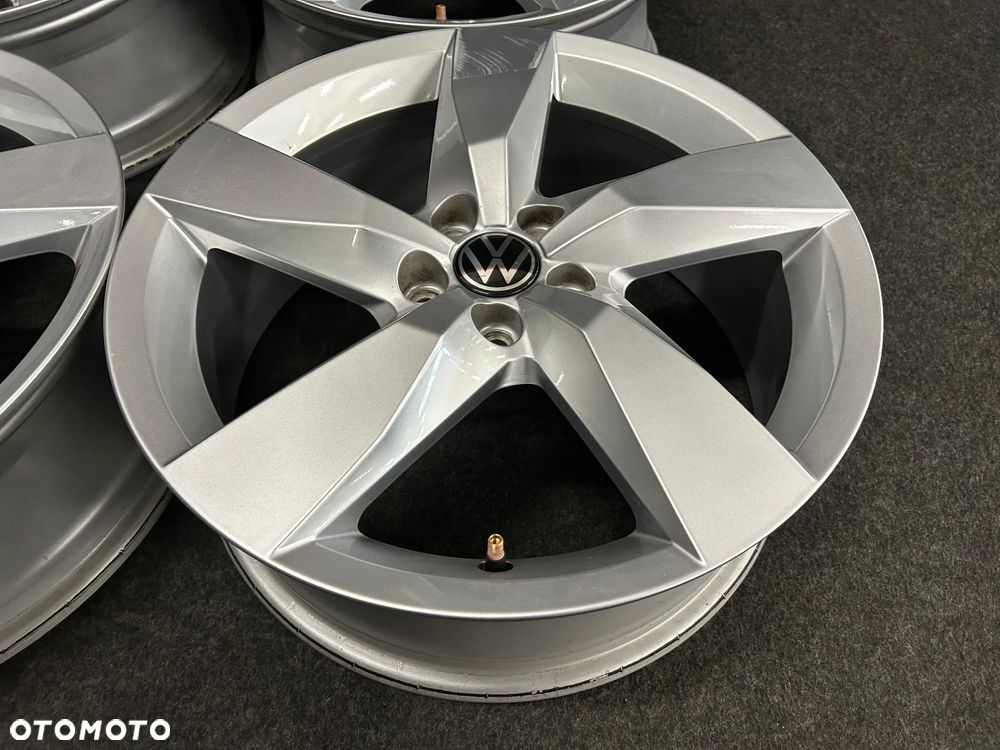 Alufelgi VW T-Cross, VW Polo, Seat Arona, Ibiza, Skoda Kamiq, Fabia 17 cali 5x100 4szt. - 6