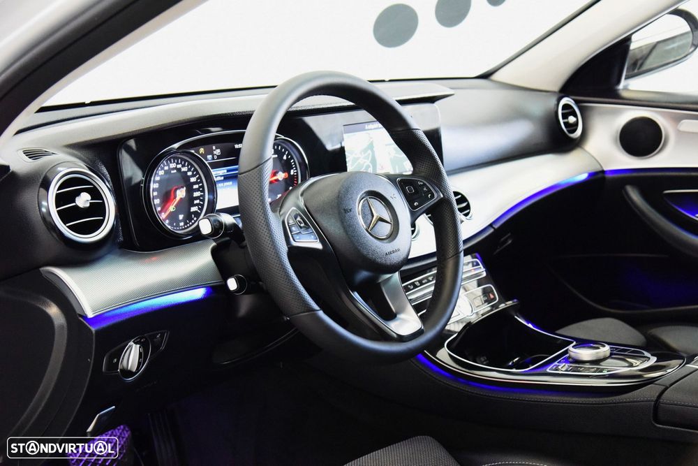 Mercedes-Benz E 220 d Avantgarde - 19