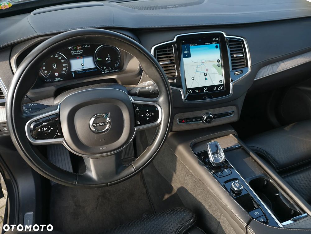 Volvo XC 90 T8 AWD Twin Engine Geartronic Inscription - 17