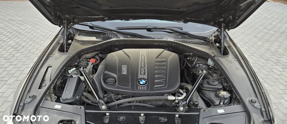 BMW Seria 5 535d - 40