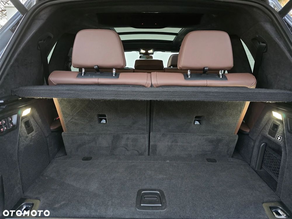 BMW X7 xDrive40d mHEV M Sport Edition sport - 15