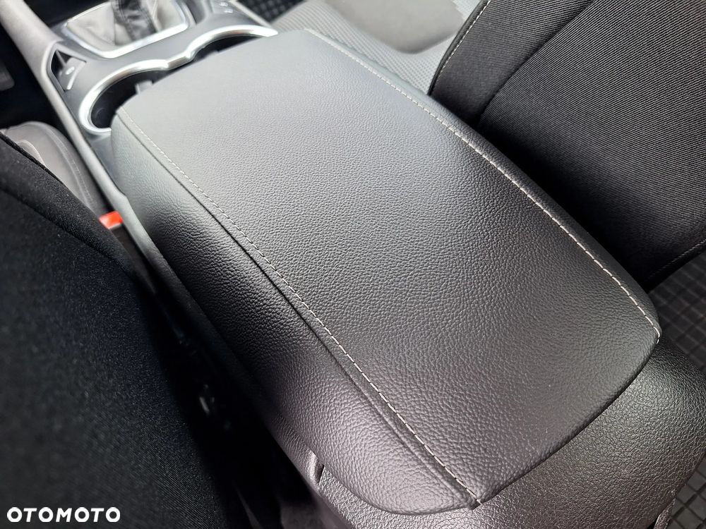 Ford Mondeo 2.0 EcoBlue Titanium - 32