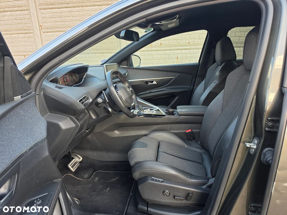 Peugeot 5008 1.2 PureTech GT Pack S&S EAT8 - 10