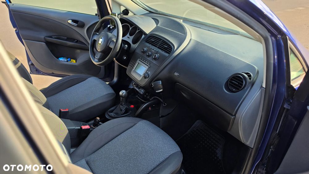 Seat Altea 2004 photo 5