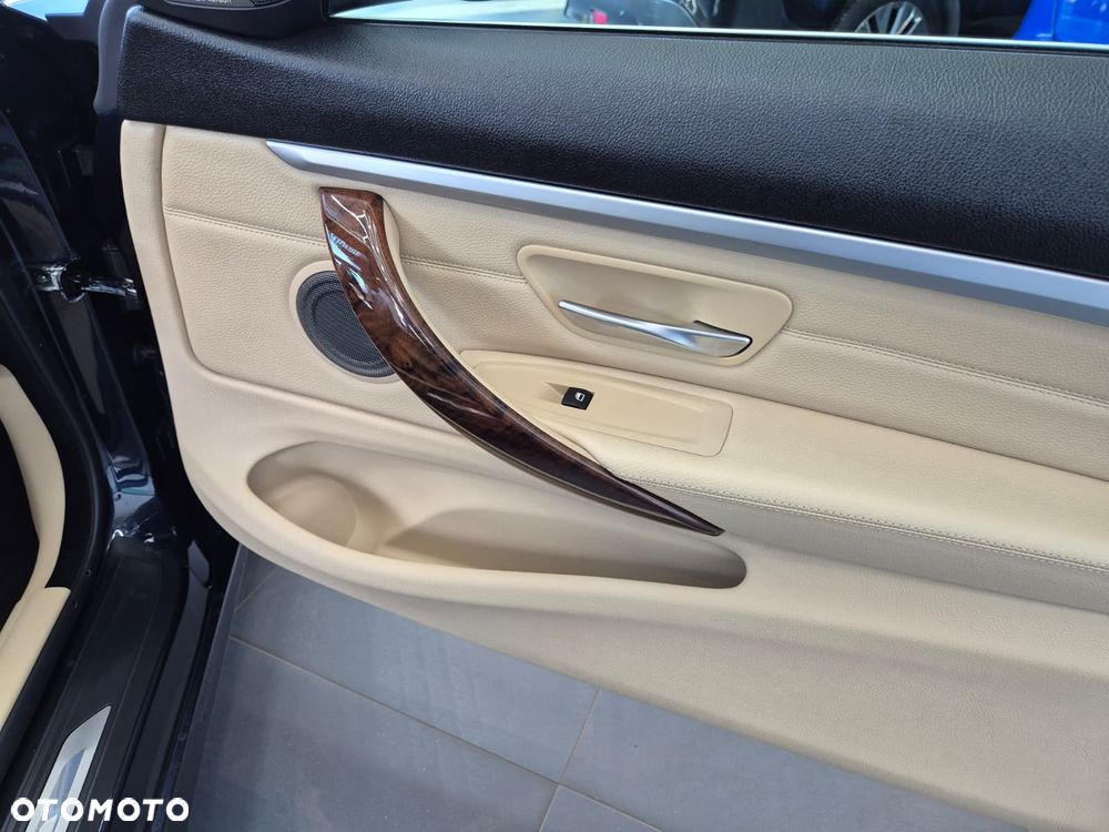 BMW Seria 4 435i xDrive Sport-Aut Sport Line - 35