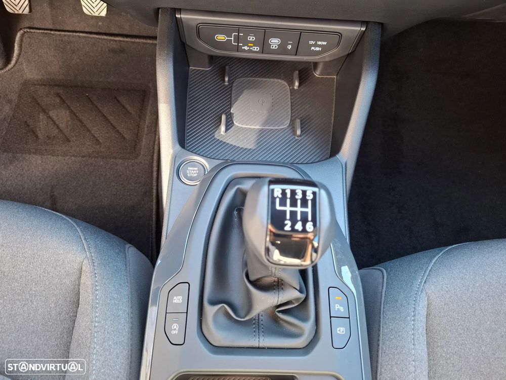 Kia K4 1.0 T-GDI Tech - 34