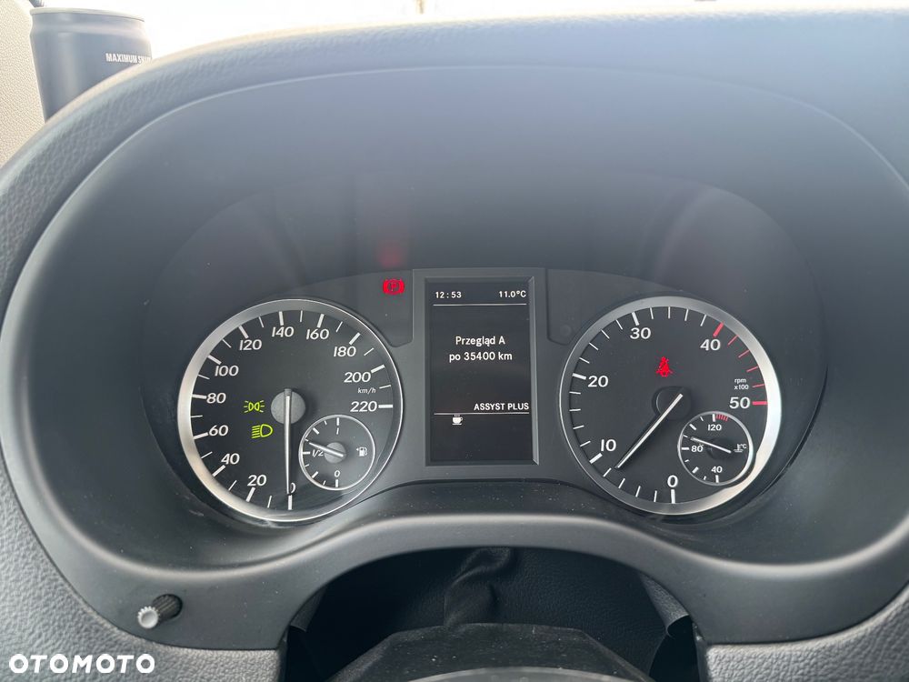 Mercedes-Benz Vito - 22