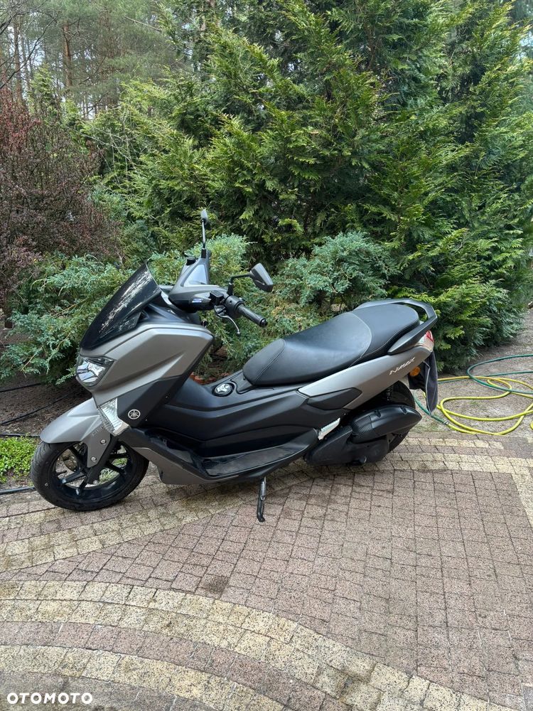 Yamaha NMAX - 1
