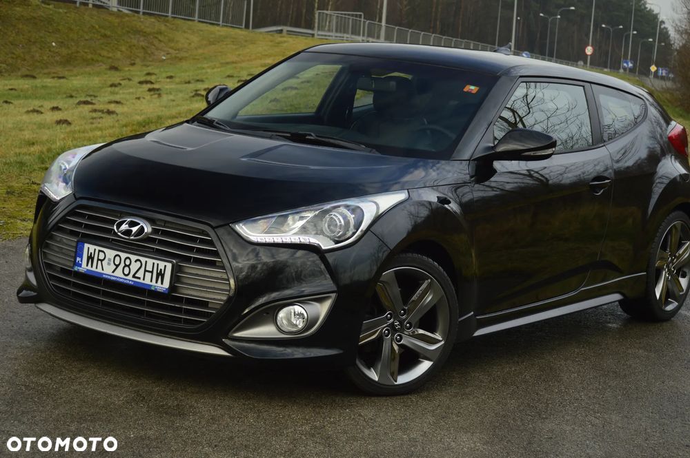 Hyundai Veloster - 3