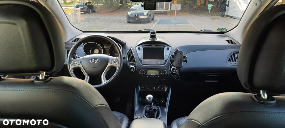 Hyundai ix35 1.6 2WD Fifa World Cup Edition - 28