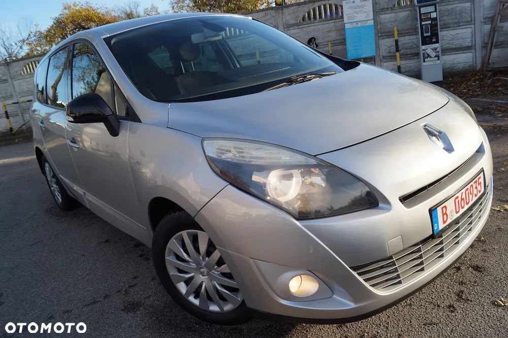 Renault Grand Scenic Gr 1.9 dCi Bose Edition - 1