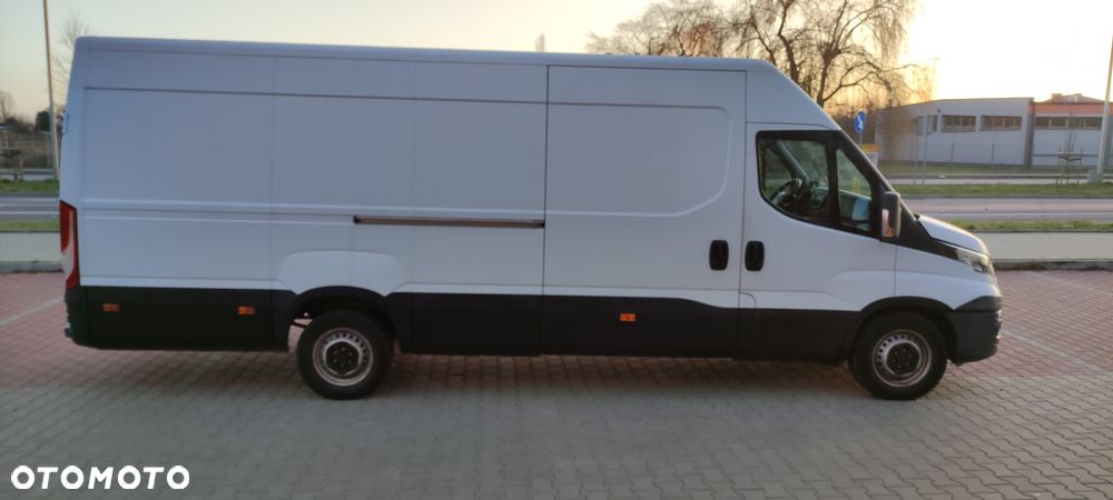 Iveco Daily 35C15V - 4