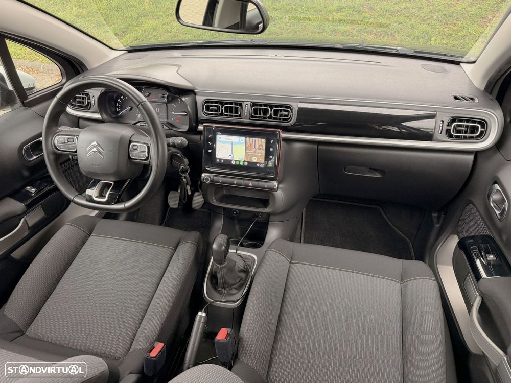 Citroën C3 1.2 PureTech Shine - 17