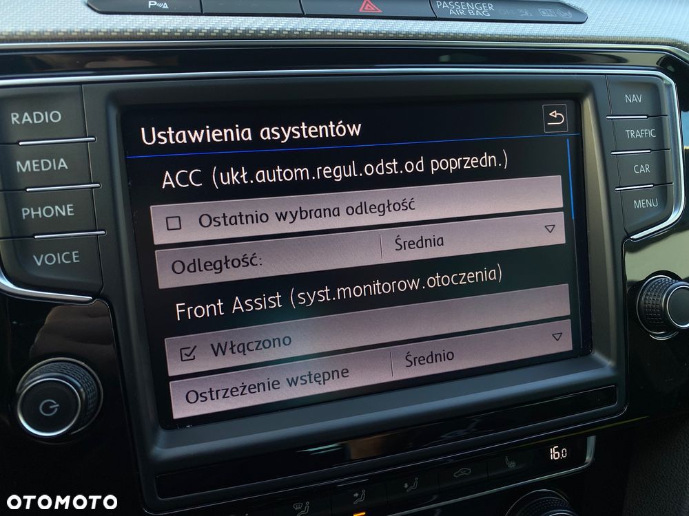 Volkswagen Passat 1.8 TSI BMT Highline DSG - 19