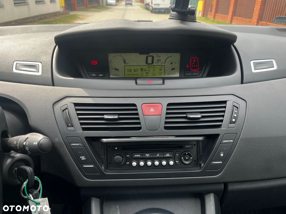 Citroën C4 Picasso 1.6 HDi Attraction - 22