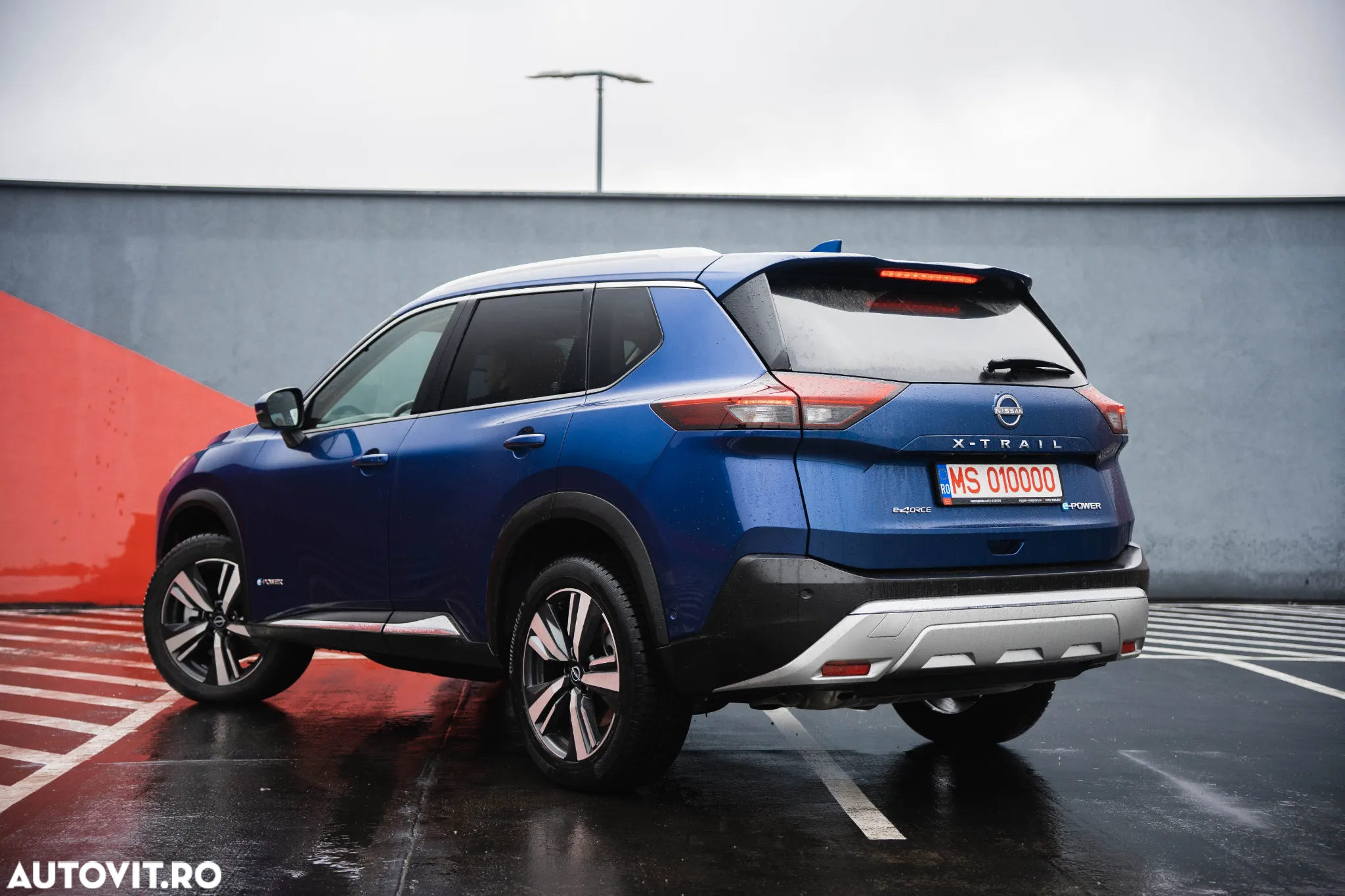 Nissan X-Trail - 2