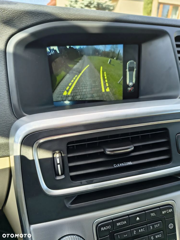 Volvo V60 D2 Kinetic - 22