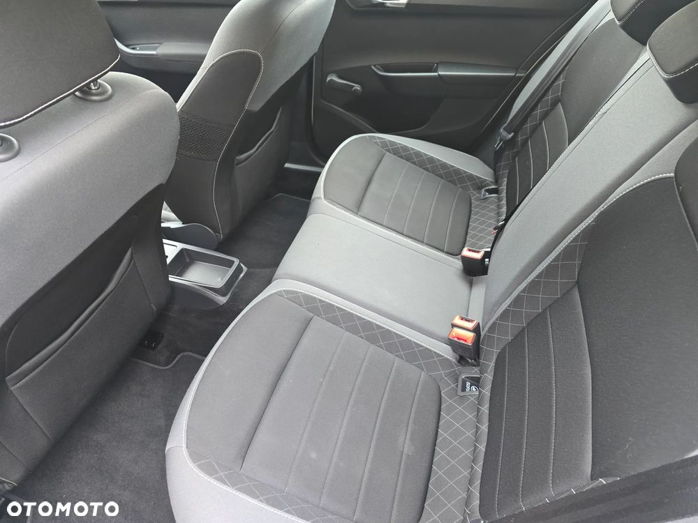 Skoda Fabia 1.0 TSI Ambition - 30