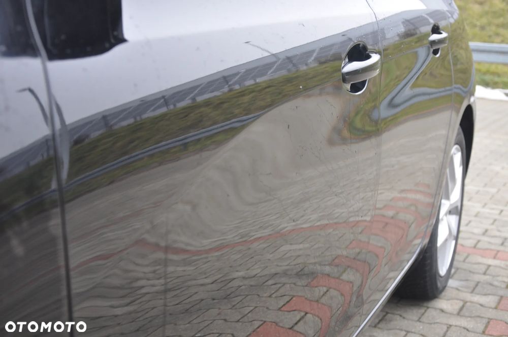 Peugeot 308 BlueHDi 130 EAT8 Black Edition - 18